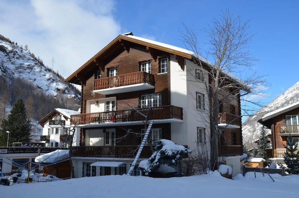 Haus Alpenperle Lejlighed Saas-Almagell Eksteriør billede